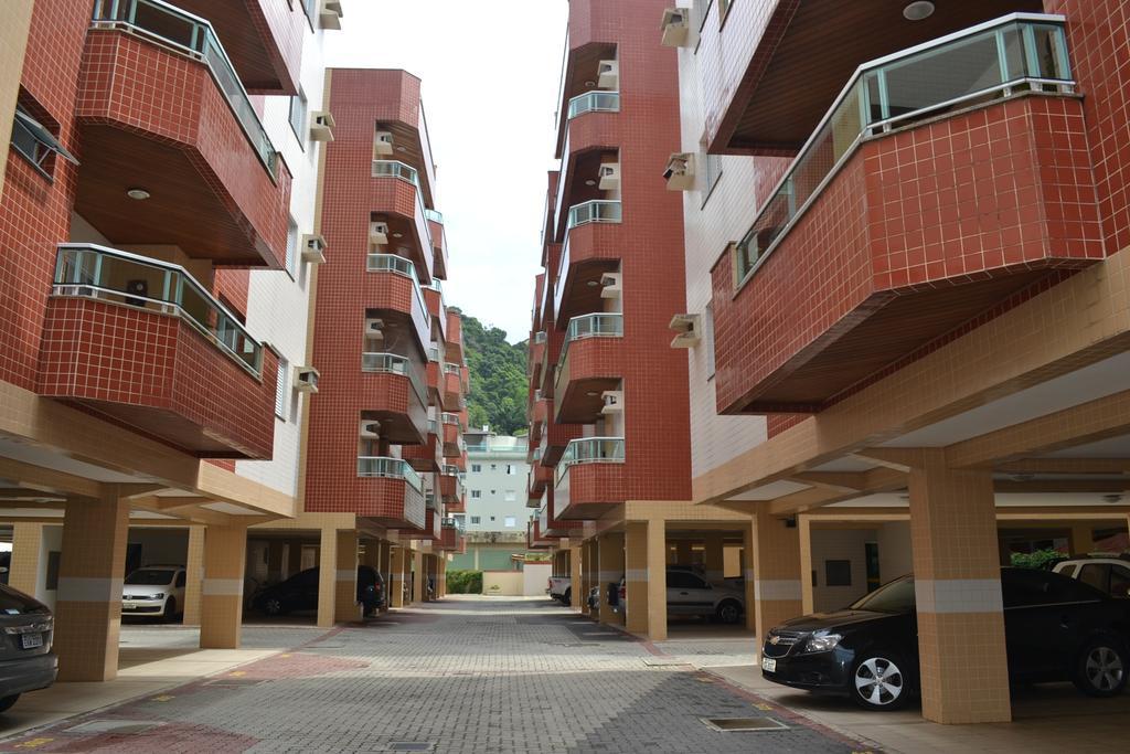 Apartamento de Frente para o Mar Ubatuba Bagian luar foto